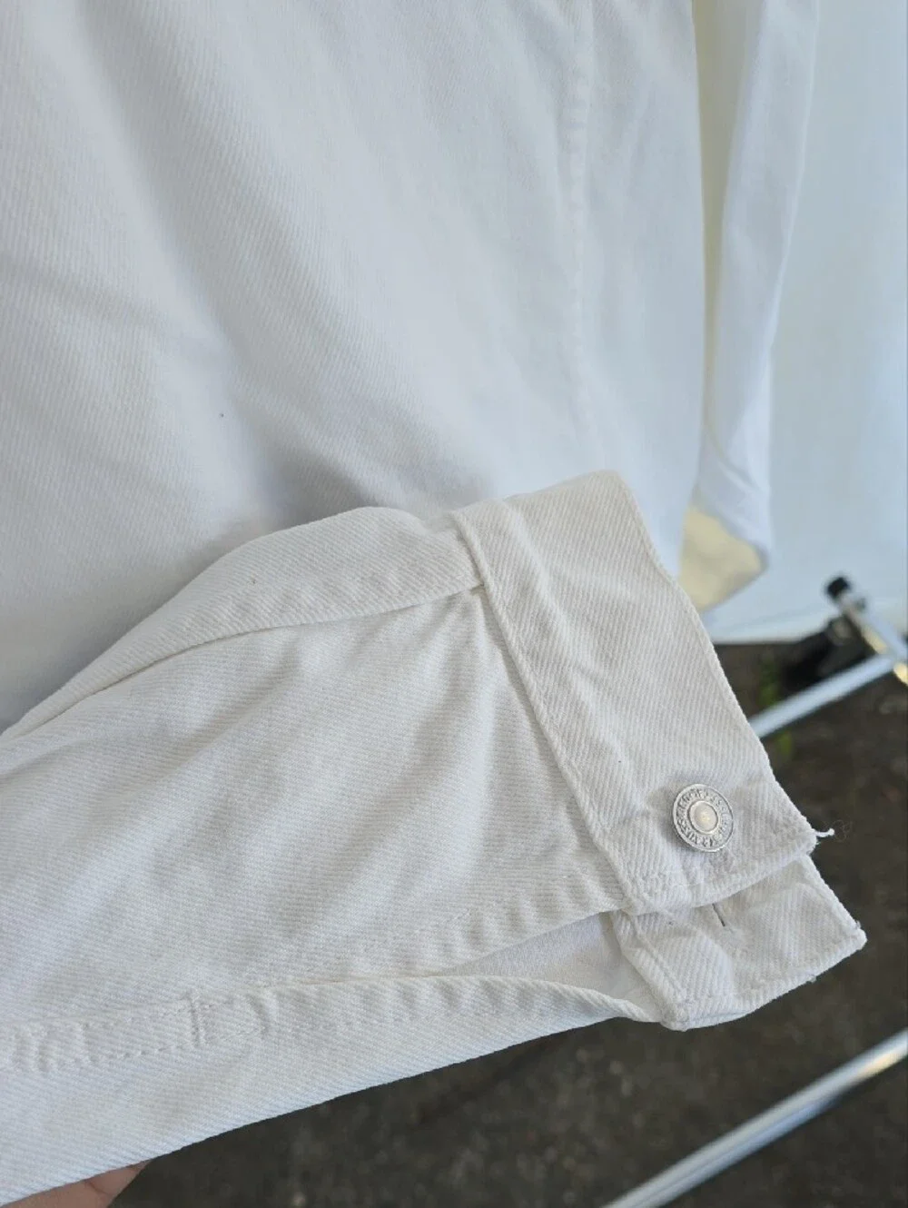 Levi's White Men's Denim Trucker Jacket - Picture 4 of 4